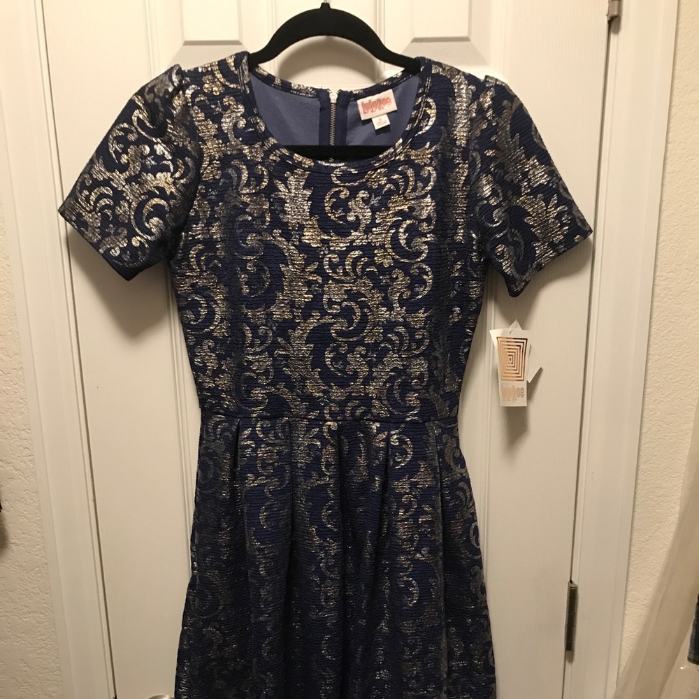 Lularoe elegant Amelia